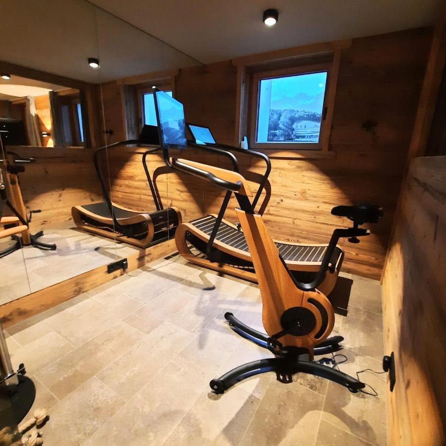 Hahnenkamm Suite Ski-In Ski-Out Direkt An Der Hahnenkammbahn Kitzbühel Extérieur photo